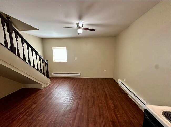 Foto del edificio - 690 W Judson St