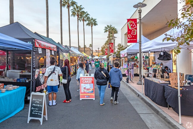 The River Park Farmers Market in the Woodward area of Fresno is always popular.