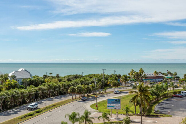 Foto del edificio - 5500 Bonita Beach Rd SW