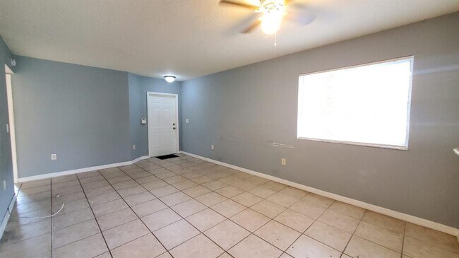 Building Photo - 631 NW 79th Ter