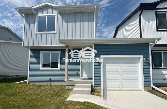 Building Photo - 1009 Adler Ct