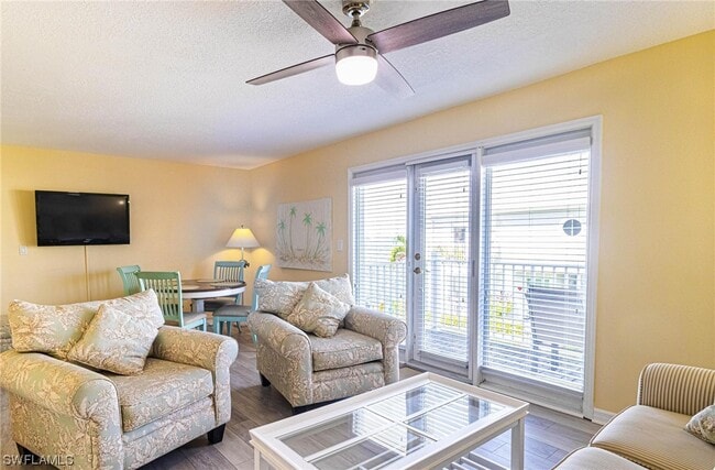 Building Photo - 3328 N Key Dr