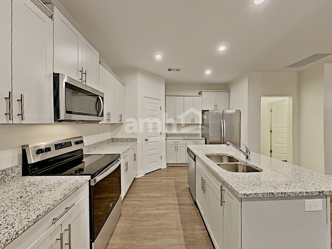 Foto del edificio - 5312 Tupelo St