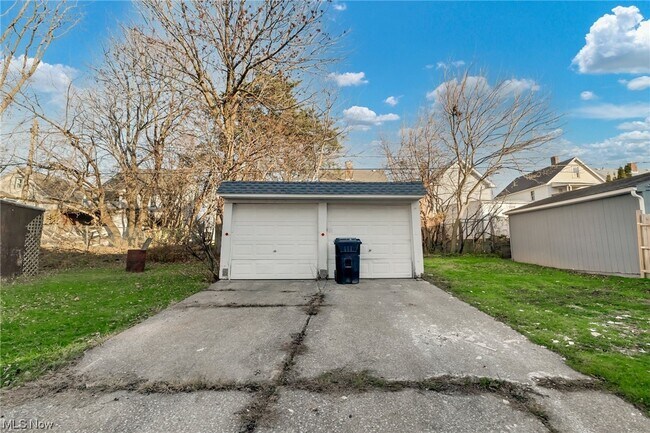 Building Photo - 4385 W 50th St