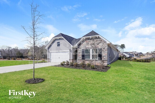 Building Photo - 3207 Elmwood Dr