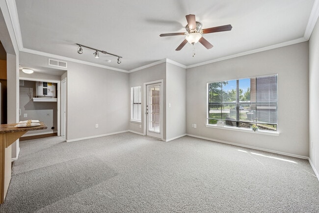 Building Photo - The Residences Of Holland Lake