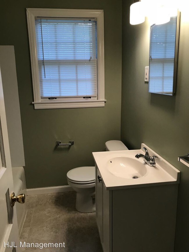 Foto del edificio - 2 br, 1 bath House - 221 McGavock Pike