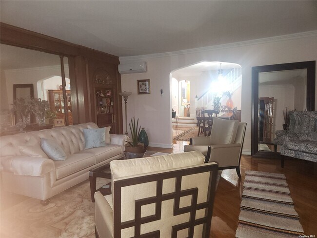 Foto del edificio - 1391 E 49th St