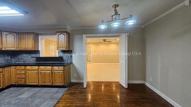 Foto del edificio - 2052 Lake Weir Ave