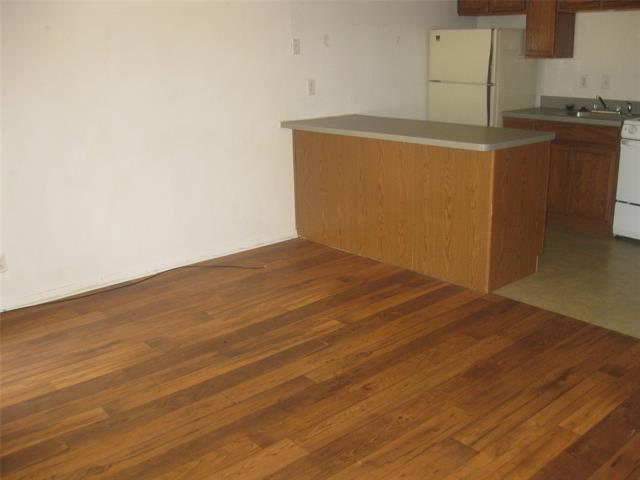 Building Photo - 4905 El Campo Ave