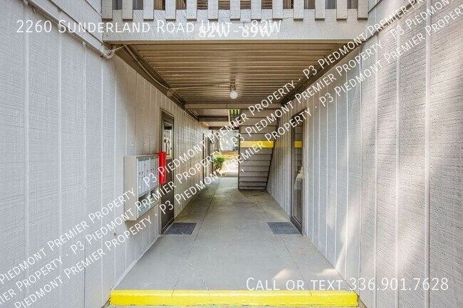 Building Photo - 2260 Sunderland Rd