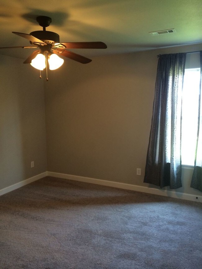 Foto del edificio - 3 br, 2 bath House - 771 Harvest Street