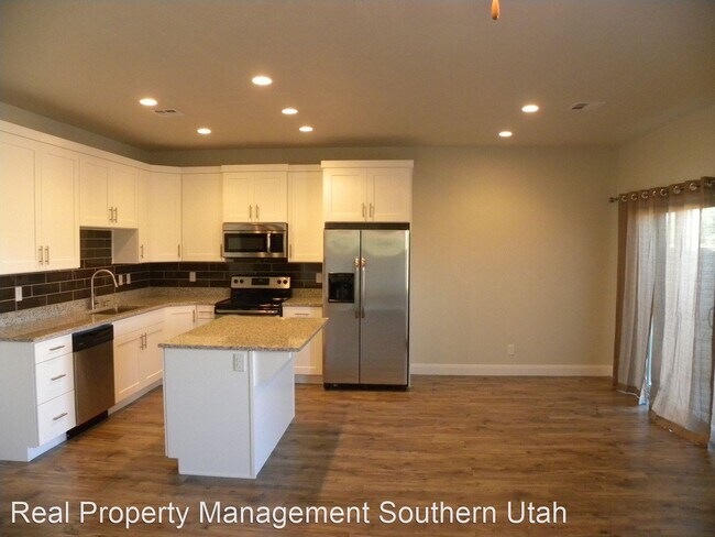 Foto del edificio - 3 br, 2.5 bath House - 2575 Bella Vista Drive