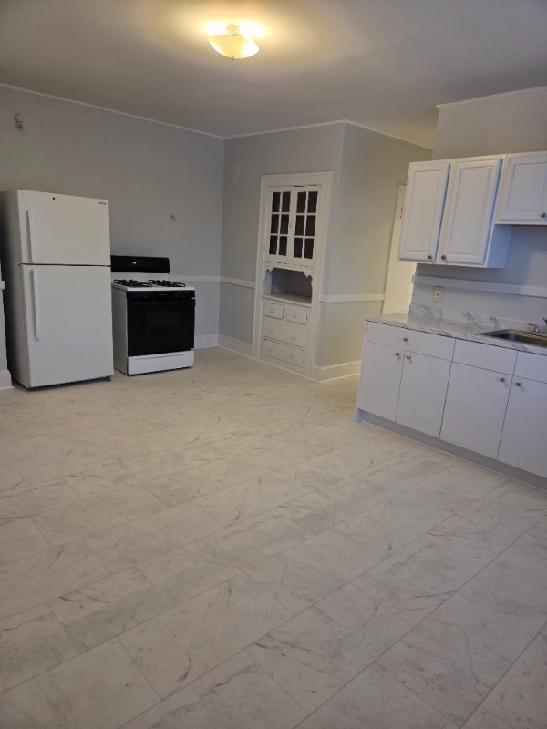 Foto del edificio - 168-170 Oak St