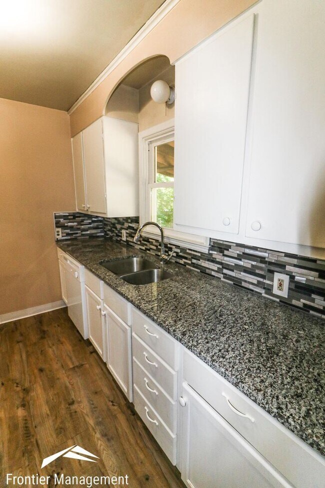 Foto del edificio - 4 br, 2 bath House - 1125 Pomeroy St.