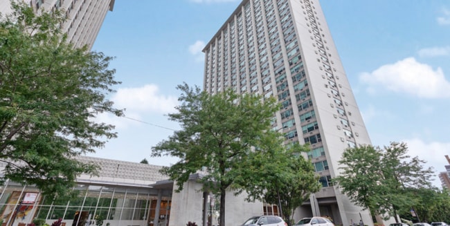 Building Photo - 3600 N Lake Shore Dr