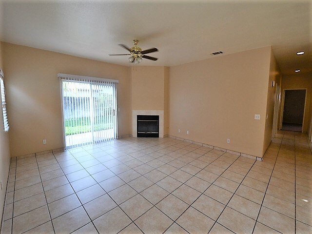 Building Photo - 3901 Rushmore Court