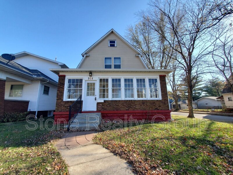 305 N 23rd St, Terre Haute, IN 47807 House Rental in Terre Haute, IN