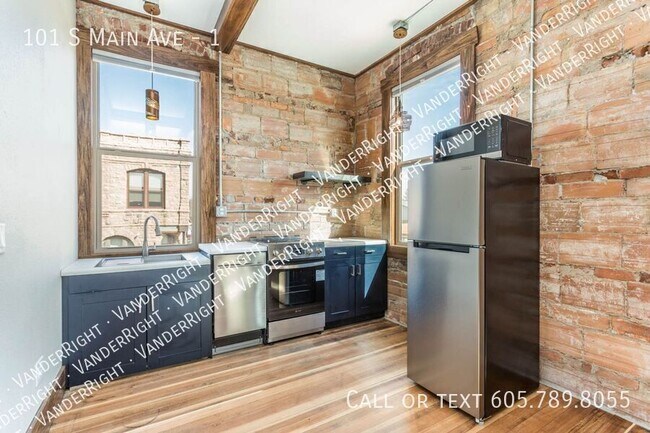 Foto del edificio - 101 S Main Ave