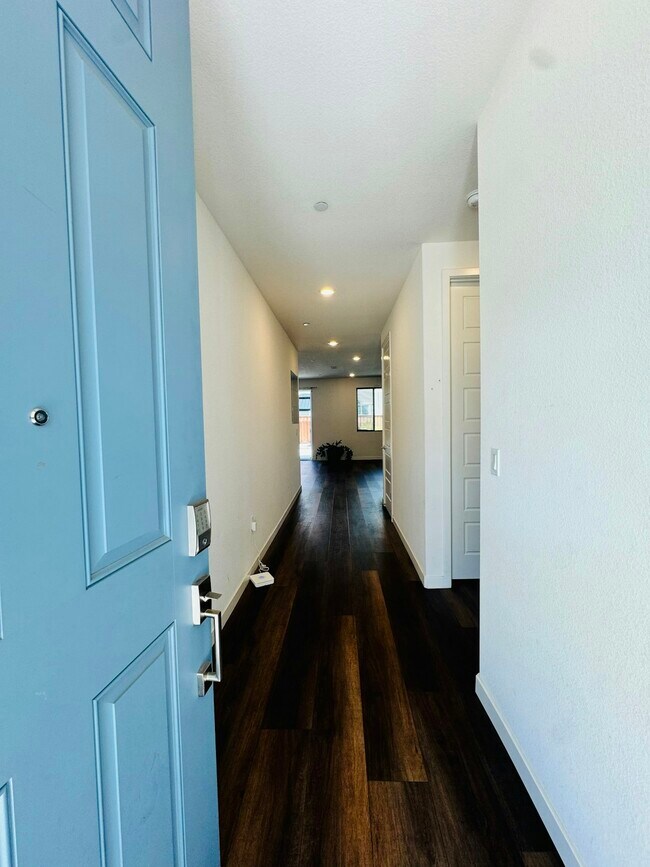 Foto del edificio - 5440 Guenoc Valley Ln