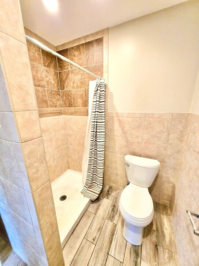 Foto del edificio - 1336-1340 Cranston Street