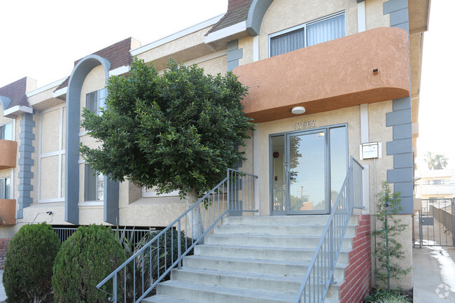 Foto del edificio - Lido Apartments - 12602 Venice Blvd