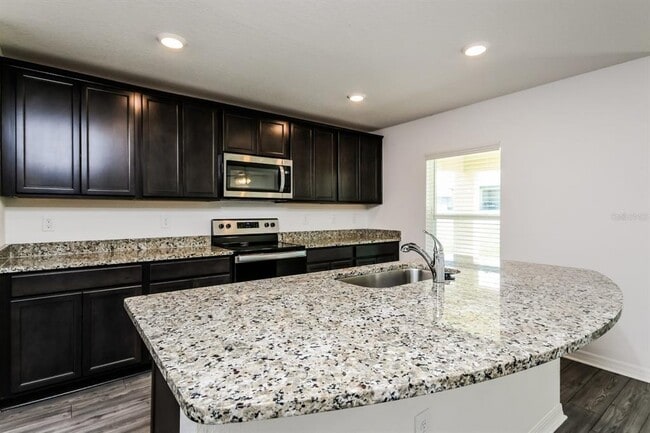 Building Photo - 1635 Swan Lake Cir
