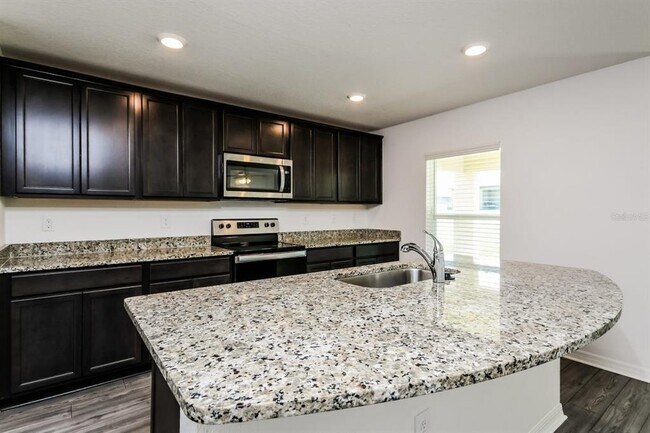 Foto del edificio - 1635 Swan Lake Cir