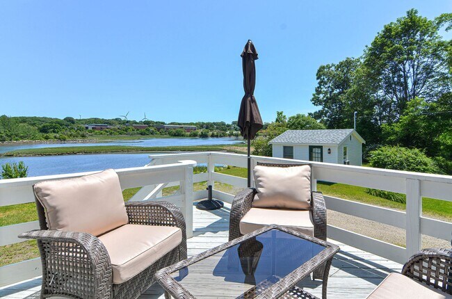Foto del edificio - WINTER RENTAL: Mill Pond Cottage