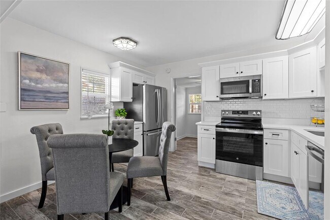 Foto del edificio - 326 50th Ave N