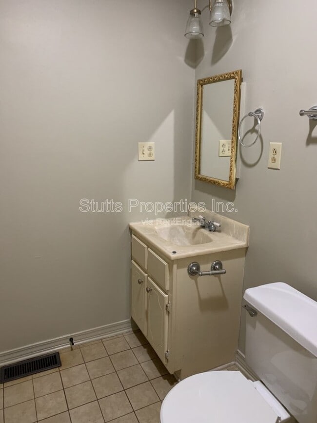 Foto del edificio - 14 Winston Square