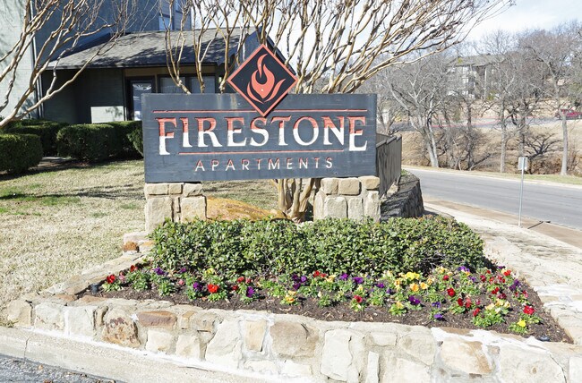 Foto del edificio - Westdale Hills Firestone