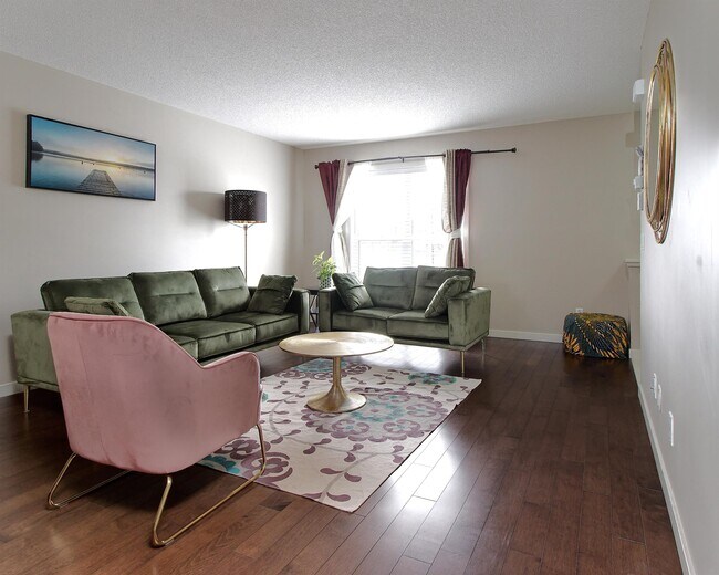 Photo du bâtiment - 286 Legacy Village Way SE