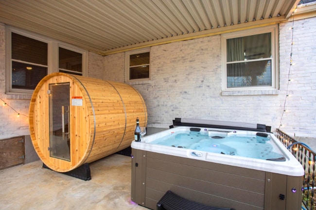 Building Photo - 2314 Deerwood Rd