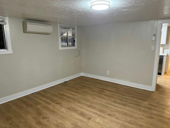 Foto del edificio - 333 E 720 S St