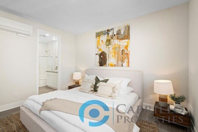 Foto del edificio - 1695 Saturn Blvd