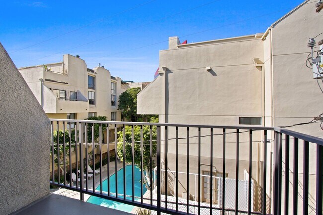 Foto del edificio - 727 Westbourne