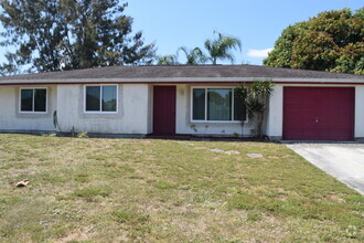 Building Photo - 248 SW Cherryhill Rd