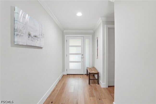 Foto del edificio - 1590 Sandpiper St