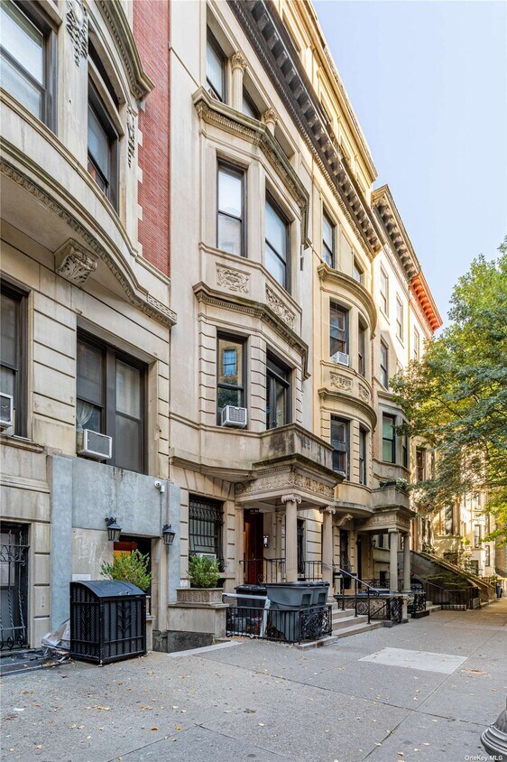 Foto principal - 341 W 87th St