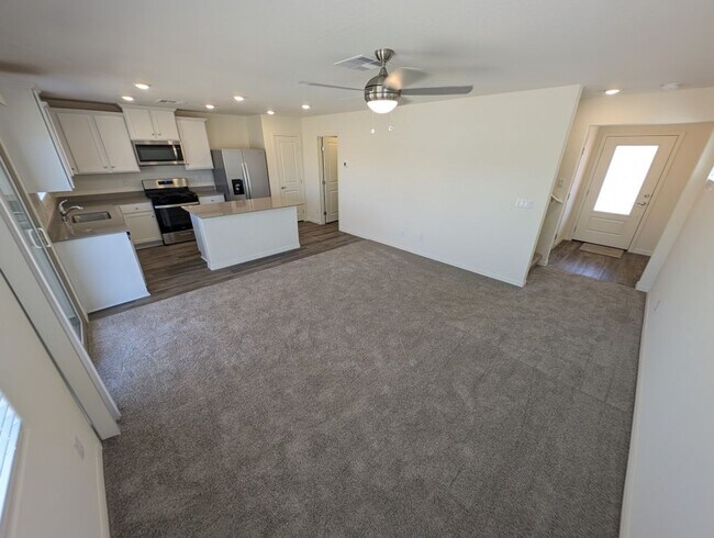 Foto del edificio - 4935 Toad Lily St