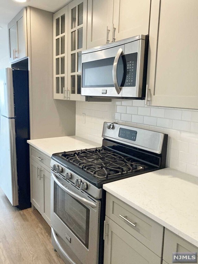 Building Photo - 748 Mainsail Ln