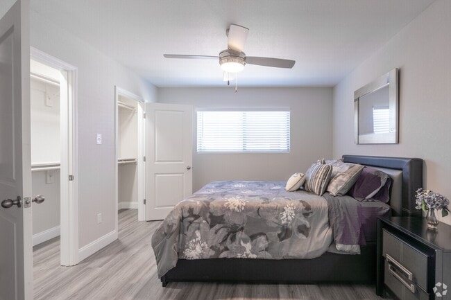 Foto del edificio - 1600 Avenue M