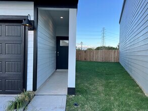 Building Photo - 2837 Lisburn Ter Ln