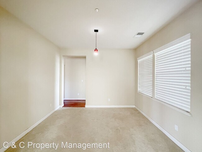 Building Photo - 3 br, 3 bath House - 119 Fifth St