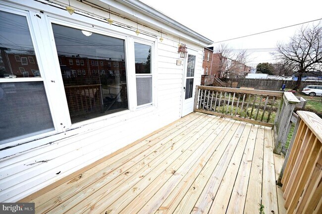 Foto del edificio - 2952 Sollers Point Rd