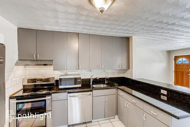 Foto del edificio - 1441 NE 32nd Pl, Pompano Beach, FL, 33064