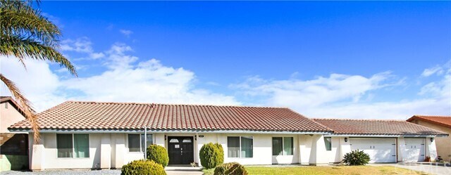 Building Photo - 2045 N Apple Ave