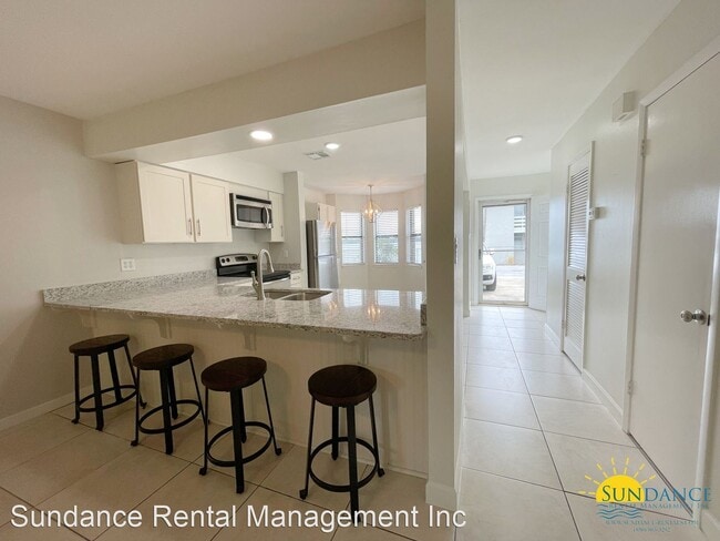 Building Photo - 2 br, 2.5 bath House - 453 Waterway Lane