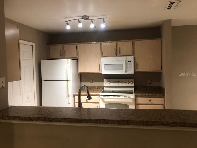 Foto del edificio - 5475 Vineland Rd